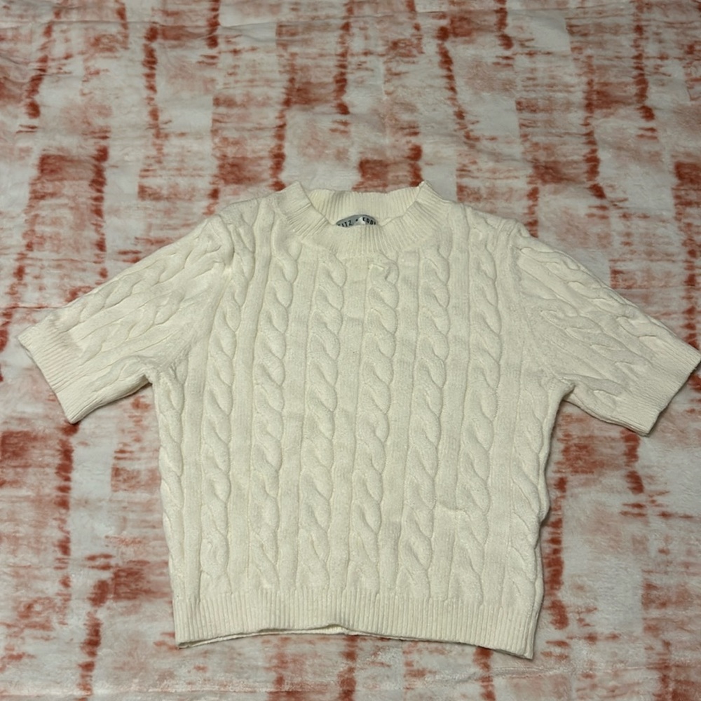Fitz & Eddi Cable Knit Crop Top